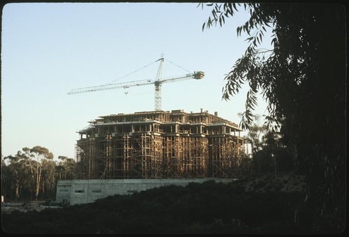 Geisel Library under construction