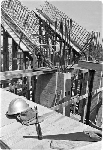 Geisel Library under construction