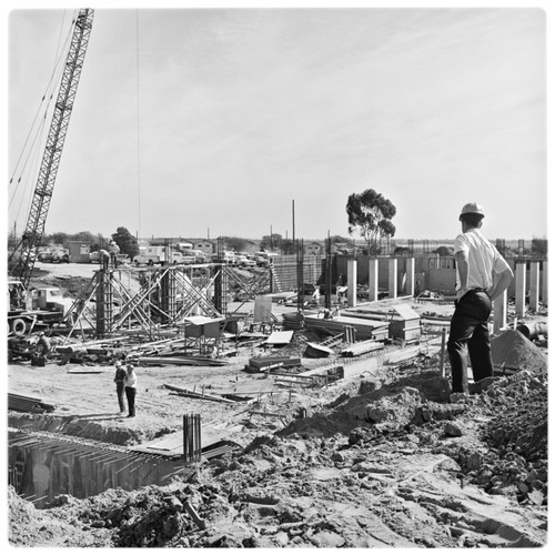 Basic Science Building under construction