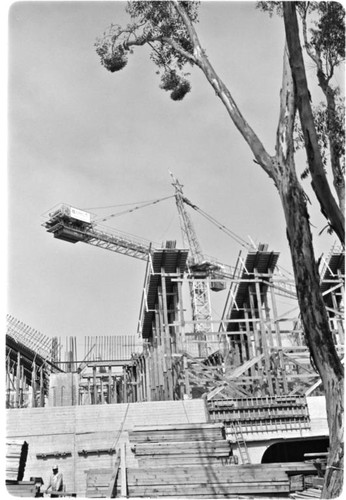 Geisel Library under construction