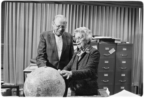 Frieda Urey donates the Harold Urey Papers to the Mandeville Special Collections Library