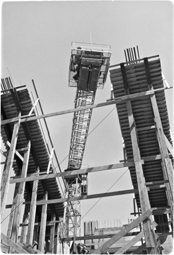 Geisel Library under construction