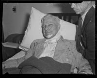 Crombie Allen wounded in bandit shooting, Los Angeles, 1933
