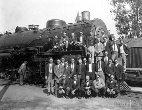 Engineering field trip, about 1925