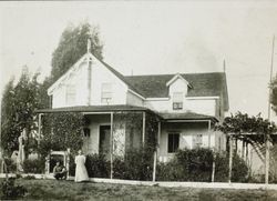 Russell and Engre Donogh in front of the family ranch house, 7055 Old Lakeville Highway, Petaluma, California, about 1921