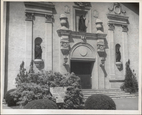 Mission Santa Clara Entrance
