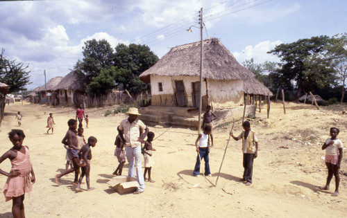 Children in the street, San Basilio de Palenque, 1976