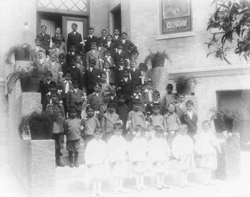 St. Catherine's Orphanage, Orphans, Group Portait, Anaheim. [graphic]