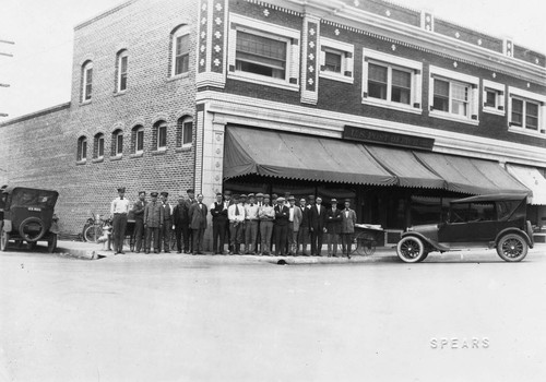 Anaheim Post Office, Clementine Street, Group Portrait [graphic]