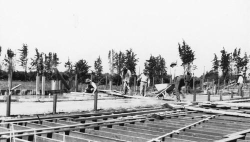 Horace Mann Elementary School, Under Construction, Anaheim. [graphic]