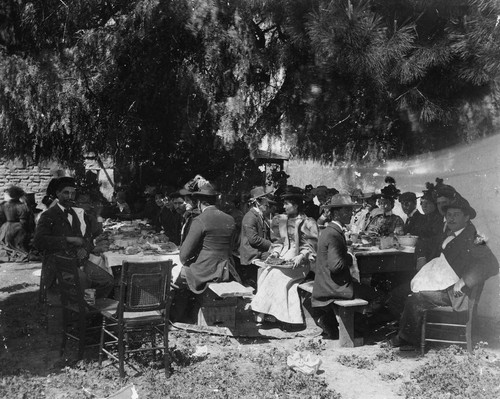 Picnic at Leo Kirby's Ranch, Peralta, CA [graphic]