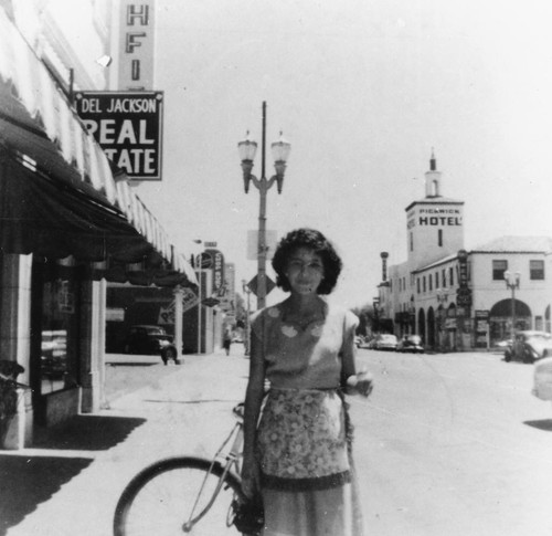 Rose Veyna in Front of the Veyna Restaurant, Anaheim [graphic]