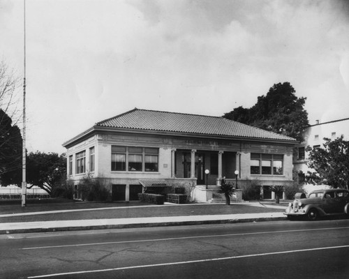 Anaheim Public Library, Carnegie Building [graphic]