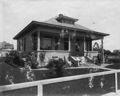 Hershman House, Residence of Dr. Utter, Anaheim [graphic]