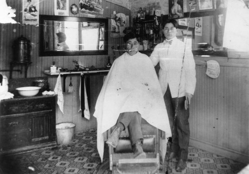 Kusumoto Barbershop, Interior View, Anaheim [graphic]