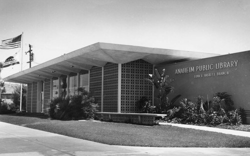 Anaheim Public Library, Elva L. Haskett Branch [graphic]