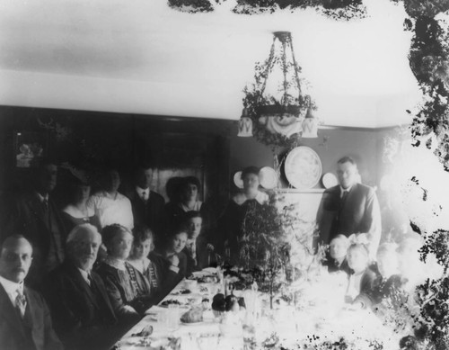 Henry J. Schulte Family, Christmas Dinner, Anaheim. [graphic]