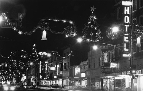 West Lincoln Avenue Alight with Christmas Decorations. [graphic]