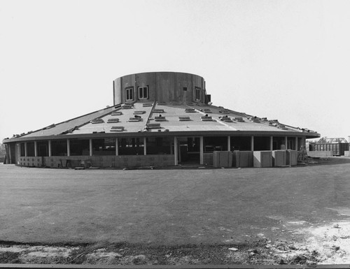 MelodyLand Theatre Under Construction, Anaheim. [graphic]