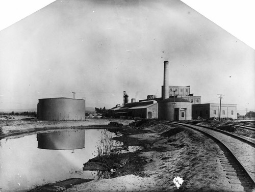 Anaheim Sugar Company, South View, Anaheim [graphic]