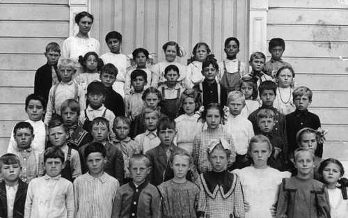 Anaheim Central School, Class Portrait [graphic]