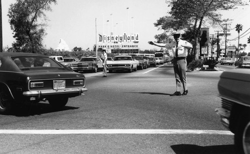 Citizen Traffic Control Officer, Anaheim [graphic]