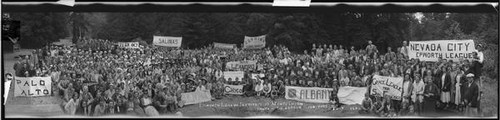 Group portrait of the attendees of a 1932 Epworth League Institute meeting at Monte Toyon Camp