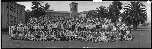 High school student group photograph