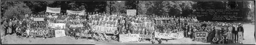 Group portrait of the attendees of the 1937 California Conference Epworth League Institute meeting at Monte Toyon