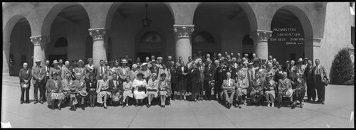 Group portrait of the attendees of the 1944 Postmasters Convention in San Jose, California