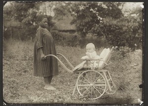 An African children's nurse in Cameroon