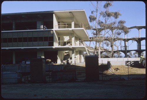 Bonner Hall under construction