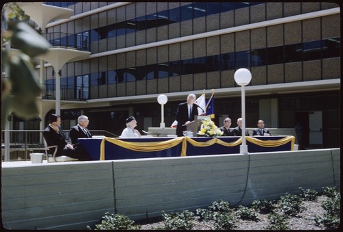 Chancellor John Galbraith speaks at the Bonner Hall building dedication ceremony