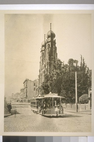 Sutter [Street], looking west from Stockton. Vienna Gardens, a park and beer hall, right