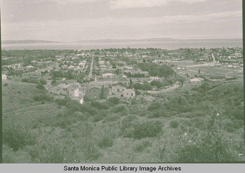 View of Pacific Palisades looking toward the ocean with Catalina Island in the distance