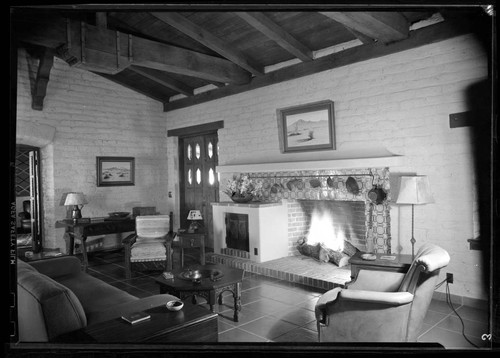 Coburn, Walt, residence. Living room