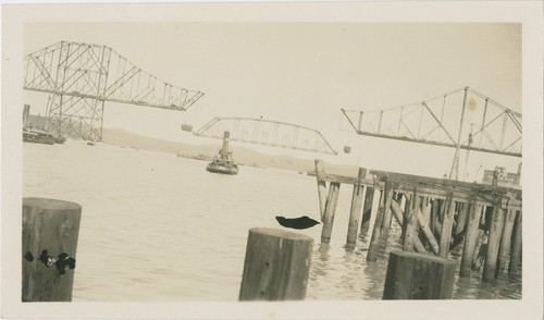 Carquinez Bridge construction