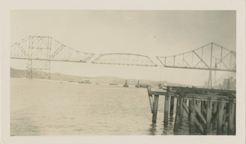 Carquinez Bridge construction