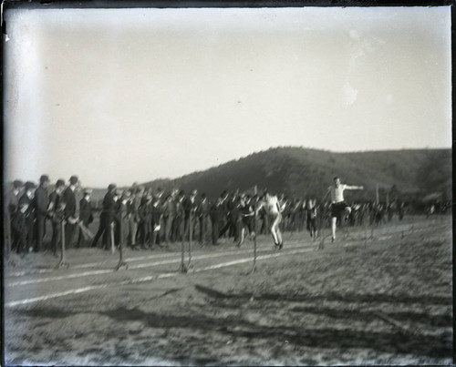 Field day between Pomona College and Occidental College