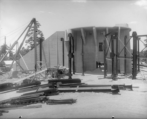 Completed 100-inch telescope foundation pier, Mount Wilson Observatory