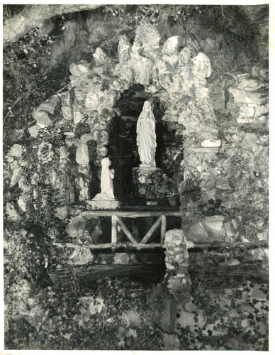 Shrine at the Roberts Ranch House ruins, n.d