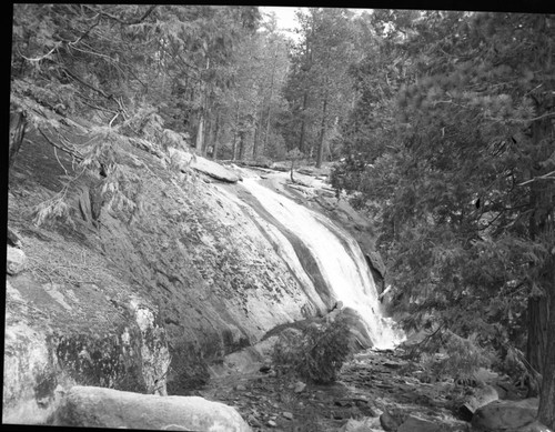 Misc. Falls, Deer Creek waterfall along Generals Highway beyond lodge