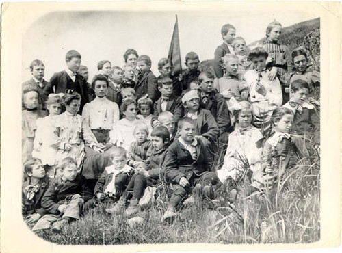 [Group of children in Visitacion Valley]