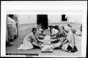 Women making tortillas in prison, Queretaro, Mexico, ca.1905-1910