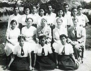 Students and staff of Lamas Bible School, Peru, ca. 1947