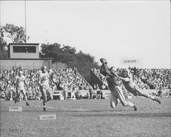 Win over San Jose at Bailey Field in Santa Rosa, California, Nov. 11, 1952