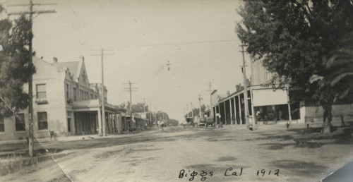 Biggs, California Street Scene