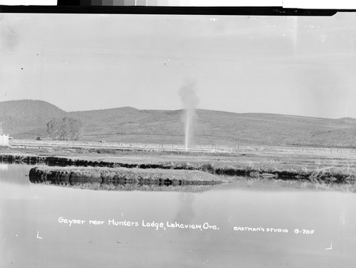 Geyser near Hunters Lodge, Lakeview, Ore