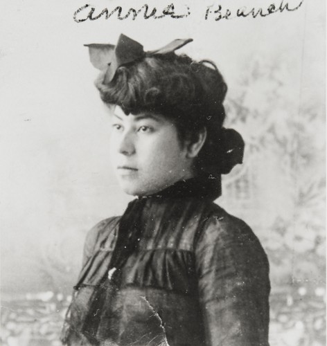 Anita Branch (née Mandínez), granddaughter of Justo and Cecilia : ca. 1910