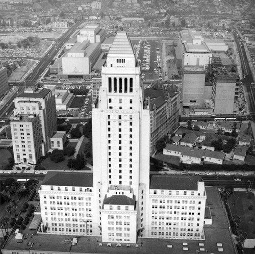 Bird's eye view of City Hall